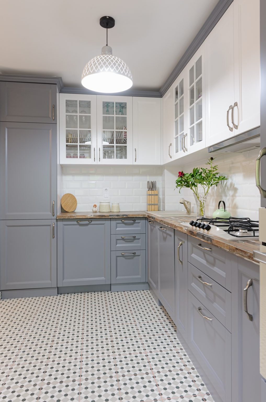 Finished kitchen with painted cabinets from the Ultimate Services website