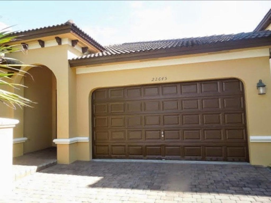 Finished exterior painting on a Sarasota-area home